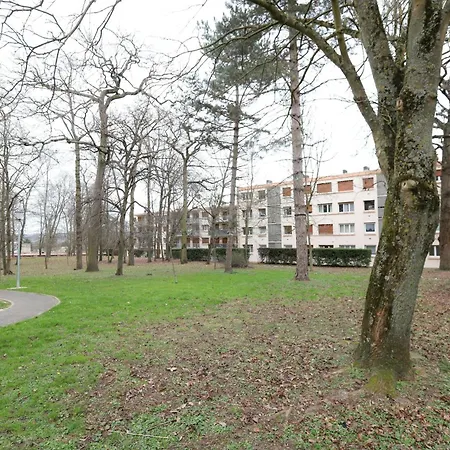 Apartman Bright Every Étiolles
